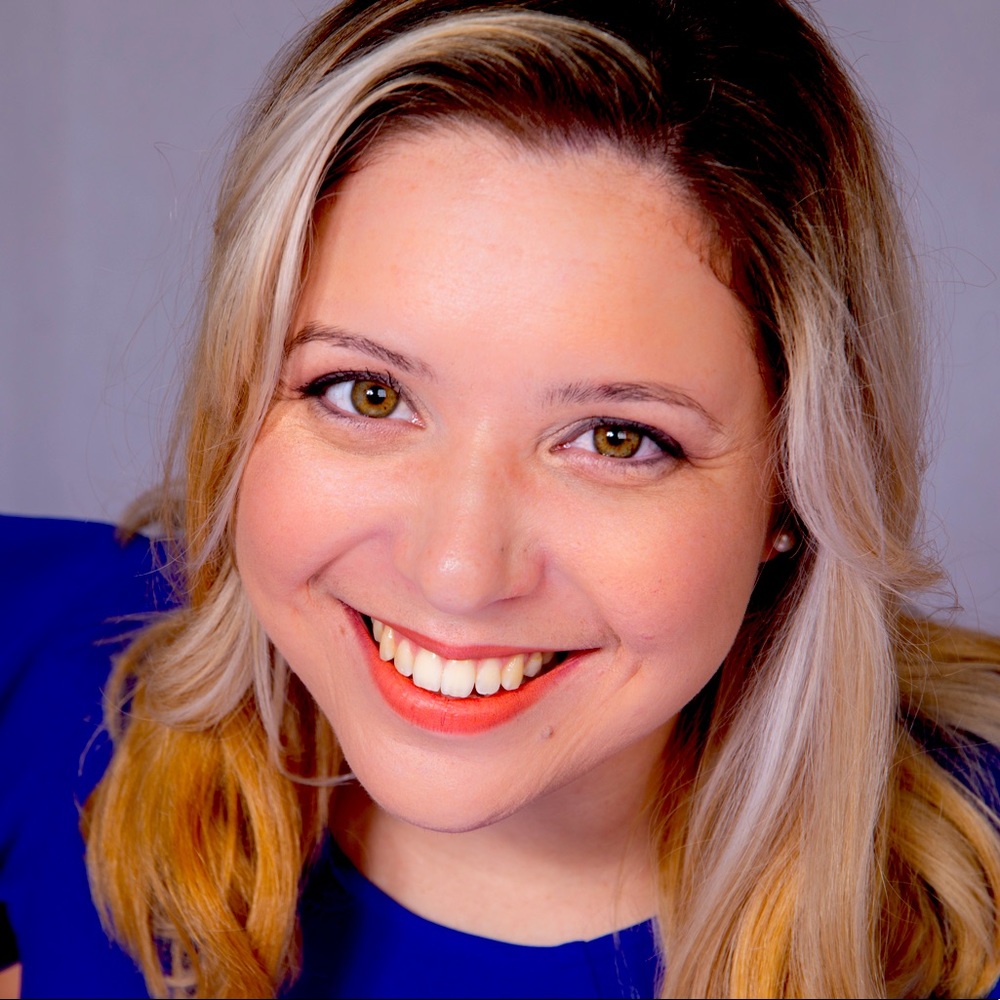 Meet your Posher, Charli